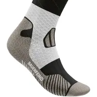 Bauerfeind Sports Laufsocken "Trail Run Compression Socks" mit Air Channel Sole, atmungsaktiv, rutschfest im Schuh