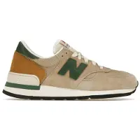 New Balance 990v1 MiUSA Tan Green - EU 40.5