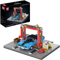 Mould King Repair Garage & Challenger Muscle Car