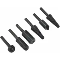 AWTOOLS Schneidwerkzeuge für Metall (2 Stück) und Holz (4 Stück).