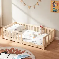 En.casa Kinderbett ’Tanna‘ Bodenbett 80 x 160 cm Montessori Bett mit Rausfallschutz Kiefernholz Natur