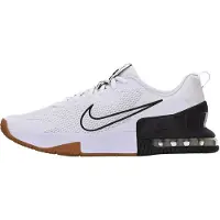 Nike Alpha Trainer 6 Air Max Trainingsschuh mit breiter, flacher Sohle und Rillen im Vorfußbereich
