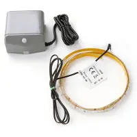 Fackelmann LED ConturaLight / indirekte LED- unter Waschbecken / austauschbares LED-Band fürs Bad / inklusive Bewegungsmelder mit Batterien