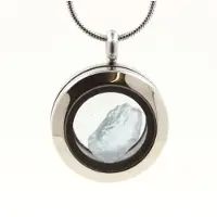 Bijoux Steine und Mineralien. Roh-Aquamarinkette. Medaillonmodell 20 mm. Silberfarbe.