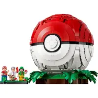 LEGO Pokéball mit Beeindruckenden Trainermomenten