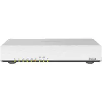 Qnap QHora-301W, Wi-Fi 6 (802.11ax), Dual-Band (2,4 GHz/5 GHz), Ethernet/LAN, Weiß, Tabletop-Router