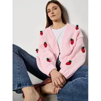 Apricot Cardigan "Grobe Strickjacke" mit Erdbeerstickerei