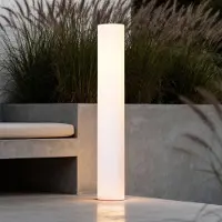 LumenXL Solar-Stehleuchte Veris mit einstellbaren Farben – 100 cm