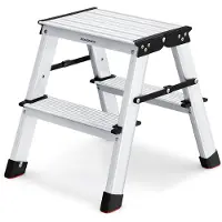 Songmics Leiter, Trittleiter, Aluleiter mit 2 rutschfesten Stufen, klappbar, Stehleiter, Mehrzweckleiter, bis 150 kg belastbar, Silbergrau-tintenschwarz GLT012E01