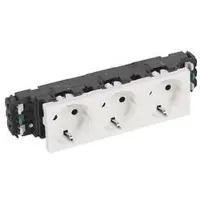 Legrand 077563 Schutzko-Steckdosen, 3-fach (6 Module), Farbe: weiß (RAL 9010)