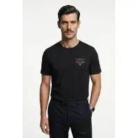 Tommy Hilfiger T-Shirt "BRAND LOVE LEFT CHEST RWB TEE" regular fit, Rundhals