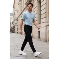 Tommy Life Herren Jogginghose aus einfarbigem Sweatstoff