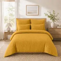 TRAUMSCHLAF Uni Soft Seersucker Bettwäsche Summer Air Kissenbezug einzeln 65x100 cm | goldgelb - gelb