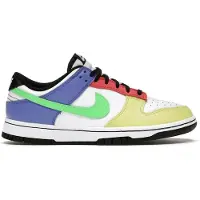 Nike Dunk Low Green Strike (Women's) - EU 38.5