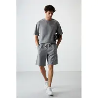 Tommy Life Übergroßes T-Shirt mit kurzen Ärmeln und Shorts-Set