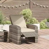 Markenlos Gartensessel aus Polyrattan mit hellbraunen Kissen, manueller Verstellung und stabilem Stahlrahmen für den Außenbereich