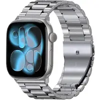 StarTech.com Smartwatch-Armband - Metallarmband - Edelstahl - Kompatibel mit Watch Series 1–11, SE und Ultra 1–3 - 42/44/45/49 mm - Faltschließe - Silber