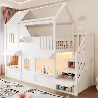 STILVORA Etagenbett 90x200 cm mit Fenster, Dach und Tür, Hausbett mit Stauraumleiter und Regalen, Hochbett mit Geländer und LED-Beleuchtung, Weiß