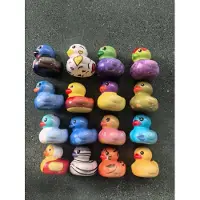 Duckiez Bunte Schaumstoff-Enten-Schlüsselanhänger – 24 Stück