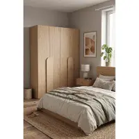 AX Living Omodeo Kleiderschrank 170 breit – Bookmatch-Eichenoptik, runde Griffe.