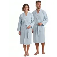 NYVI Bademantel NYVISpa Waffelpique - Unisex Saunamantel für Damen & Herren aus 100% Baumwolle - luftig leichter & atmungsaktiv Größe:M;Farbe:Hellblau