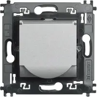 Legrand NT4141MAP Steckdose + Klappd. SL TECH