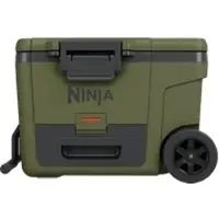 Ninja FrostVault 42L Kühlbox mit Rädern und Trockenzone in Grün | FB245EUUKDBGN | von SharkNinja