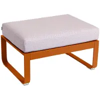 Fermob BELLEVIE 1-Sitzer-Polsterhocker mit Sitzfläche aus perforiertem Stahlblech