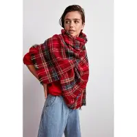 Trendyol Schal in Rot/ Schwarz - (L)180 x (B)65 cm - onesize