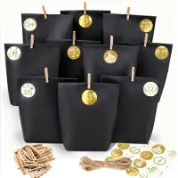 OEM Adventskalender zum Befüllen – 24 selbst gestaltbare Papiertüten mit 24 goldenen Aufklebern – Bastelset – Schwarz