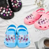 Markenlos 28-teiliges Kristall-Diamant-Schmuckset für Damenschuhe – Lila, glitzernde Anhänger für Clogs mit Krokodil-Applikationen