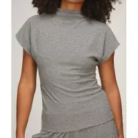 Hunkemoller Top mit kurzarm und Ripp‑Mockneck Grau