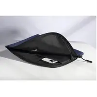 Incase Facet Sleeve for 13-inch Laptop in Recycled Twill - Navy