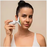 InnovaGoods Elektrischer Gesichtsfestiger für Gesicht und Hals mit LED, EMS und Wärme Selora