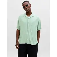 Jack & Jones Kurzarmhemd "JJEJEFF RESORT SOLID SHIRT SS SN" Viskose, loose fit
