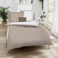 Kaeppel Mako-Satin Bettwäsche Athletics 135x200 cm + 80x80 cm mandel