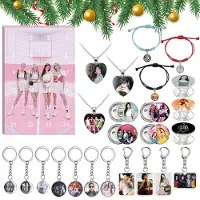 Dripio Adventskalender, 24-tlg. Fan-Set: Schlüsselanhänger, Ketten, Armbänder uvm.