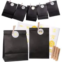 OCreon Adventskalender zum Befüllen – 24 schwarze Papiertüten mit Zahlenaufklebern von 1 bis 24 und Holzklammern – Adventskalender zum Selberbasteln
