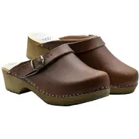 Bresco Damen Holzclogs aus Echtleder Braun – Klassische Holzpantoletten mit verstellbarem Riemen 37