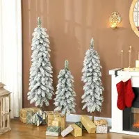 Selius Kunst-Weihnachtsbäume – Nep-Baum – Mini-Weihnachtsbaum – Set mit 12 Stück – Grün mit Schnee – Mit Fuß