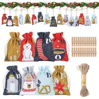 OCreon Weihnachts-Adventskalender-Tassen 2024. Aufhängbarer Adventskalender mit Jutebeuteln. 24-Tage-Countdown-Kalender mit Clips und Kordel für DIY-Weihnachtsdekoration