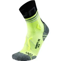UYN Runners One Kurze Socken Gelb EU 42-44 Mann Gelb EU 42-44