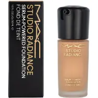 MAC Studio Radiance Serum-Powered Foundation NW15 30 ml Damen