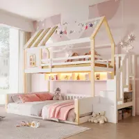 Treeboy Etagenbett 90x200 cm + 140x200 cm, Hausdesign, Fenster, LED-Lichtleiste, offene Stauf?cher, Ablageleiter, ohne Matratze, Kiefer, Wei?+Natur