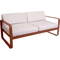 Fermob BELLEVIE 2-Sitzer-Sofa mit Sitzfläche aus gelochtem Aluminiumblech