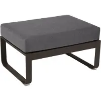 Fermob BELLEVIE 1-Sitzer-Polsterhocker mit Sitzfläche aus perforiertem Stahlblech