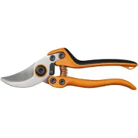 Fiskars Bypass-Gartenschere PB-8 L